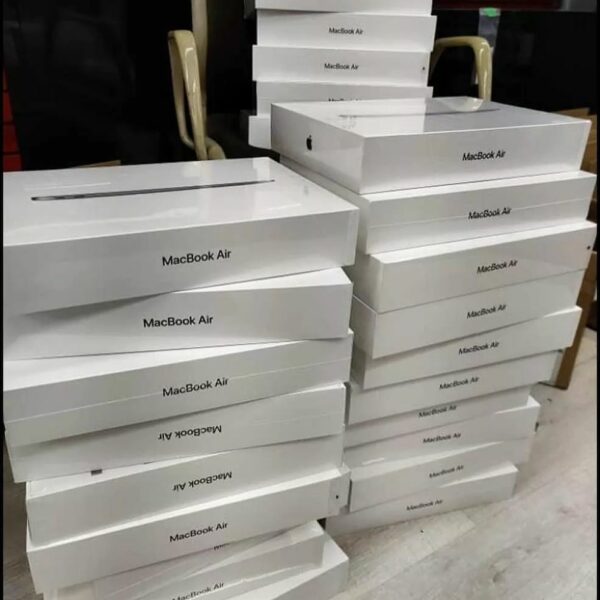 Macbook Liquidation Pallets