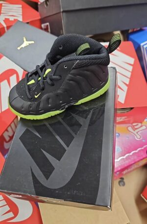 kids shoe wholesale liquidation pallets