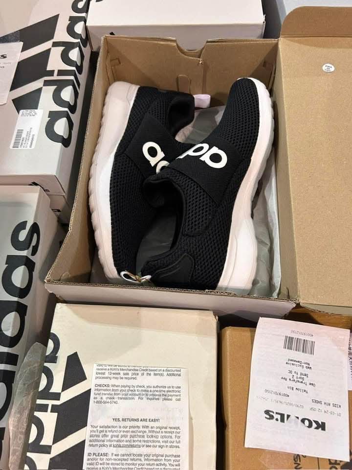 Adidas Shoes Liquidation Pallets for sale